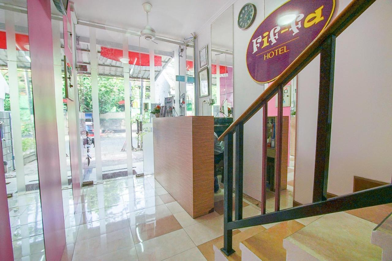 Urbanview Hotel Fiffa Kauman Malang Dış mekan fotoğraf