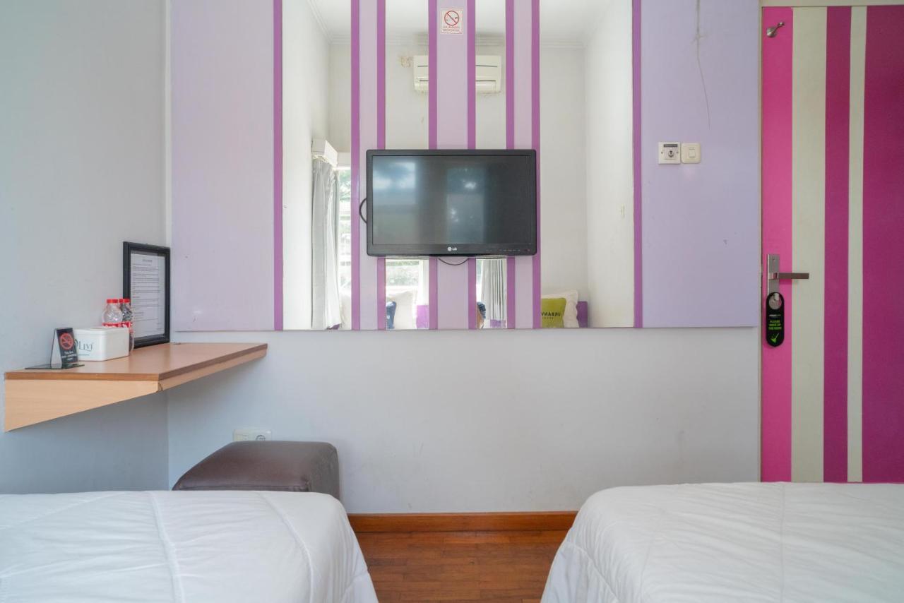 Urbanview Hotel Fiffa Kauman Malang Dış mekan fotoğraf
