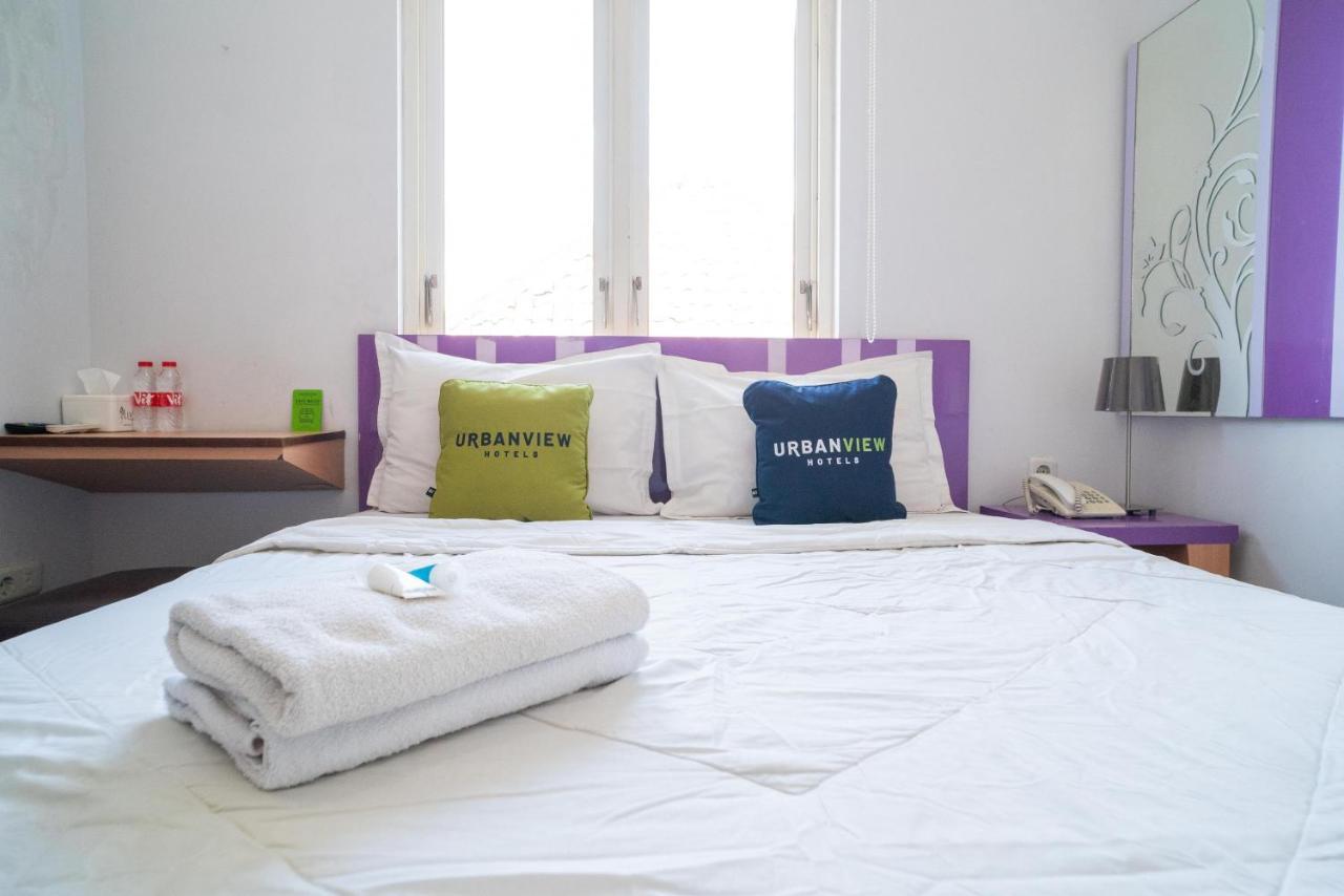 Urbanview Hotel Fiffa Kauman Malang Dış mekan fotoğraf