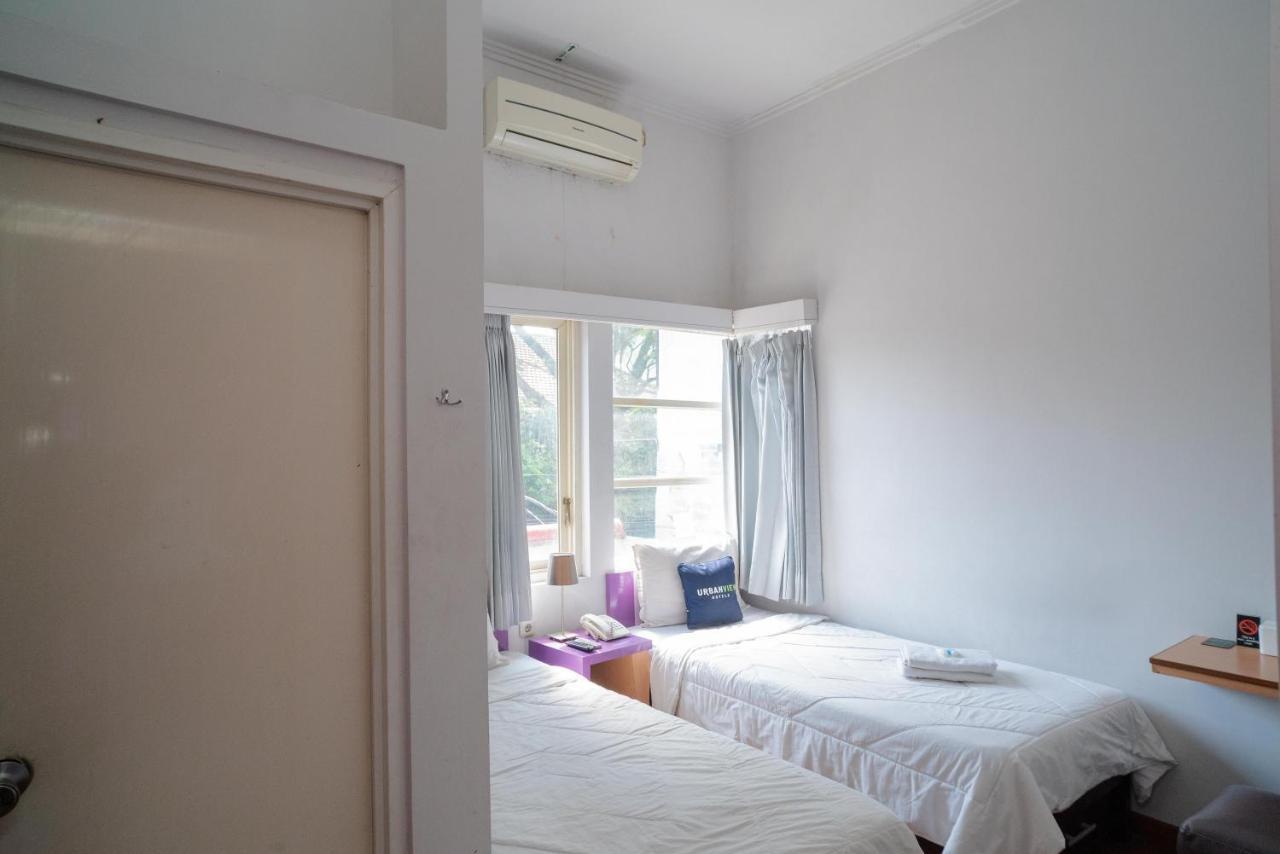 Urbanview Hotel Fiffa Kauman Malang Dış mekan fotoğraf